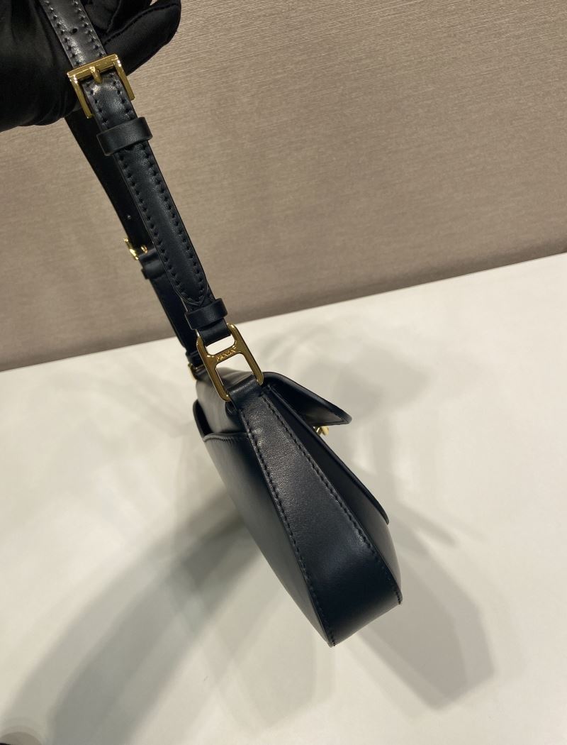 Pra*a hobo bags